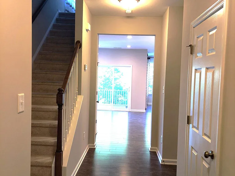 4715 Minutemen Way — Photo 4