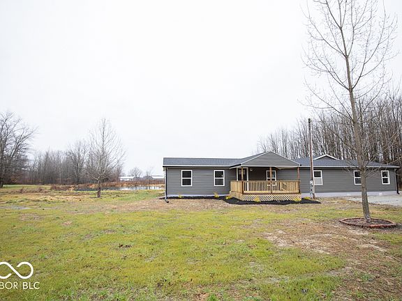 3rd image of 2260 N County Road 275 E