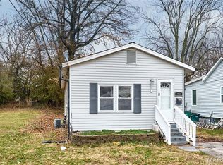 900 N Elm Ave, Saint Louis, MO