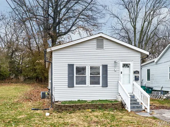 900 N Elm Ave, Saint Louis, MO 63119