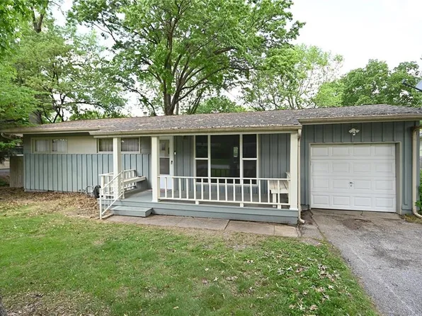 7032 NW Coronado St, Kansas City, MO 64152