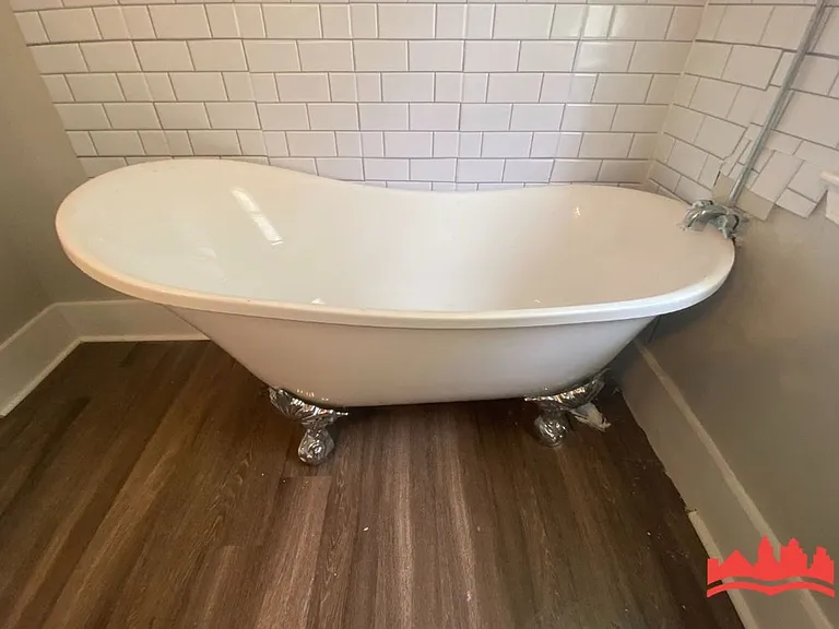 1532 Barton St — Photo 13