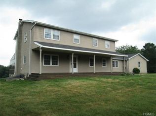 251 Bellvale Lakes Rd, Warwick, NY 10990