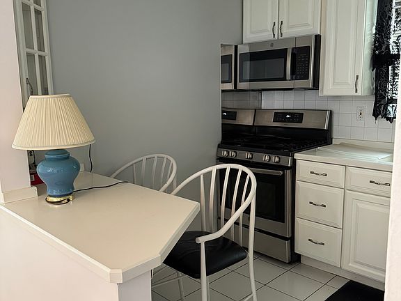 2nd image of 84 Avenue C