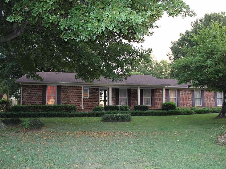 1st image of 20 Nancewood Dr