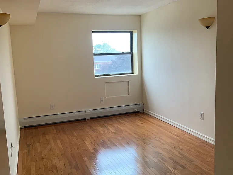 12 Brooklyn Ave #505 — Photo 7