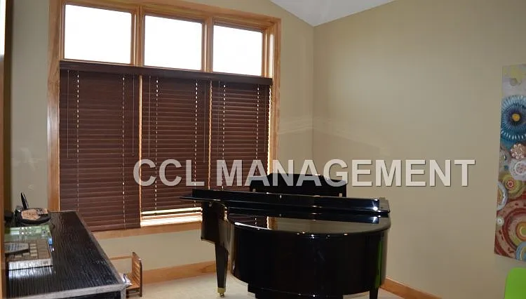 3971 Swoboda Rd — Photo 17