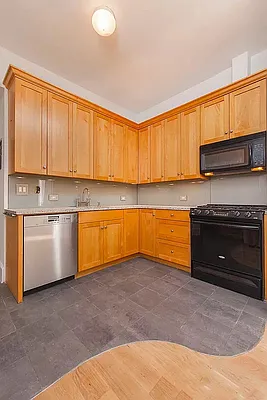 Rented by Compass | media 3