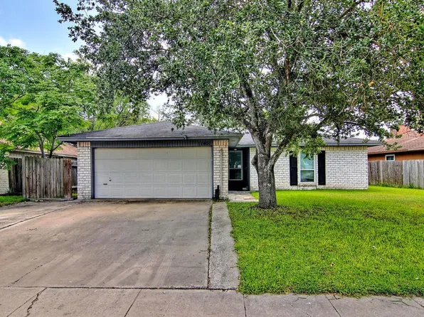 11401 Woodway Creek Dr, Corpus Christi, TX 78410