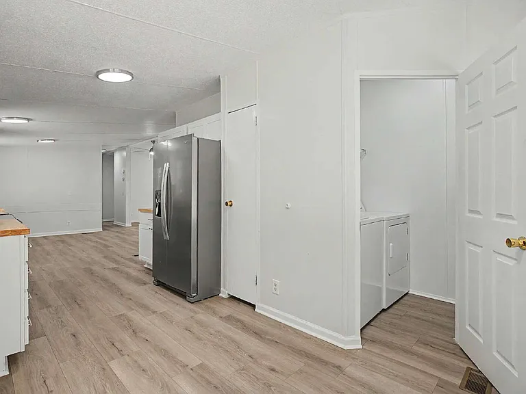 1083 Lily Pad Ln — Photo 11