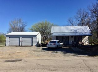 1003 Grady Ave, Poteau, OK 74953