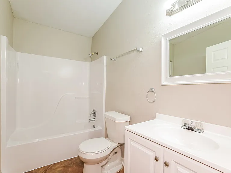 2216 Leda Ave S — Photo 16