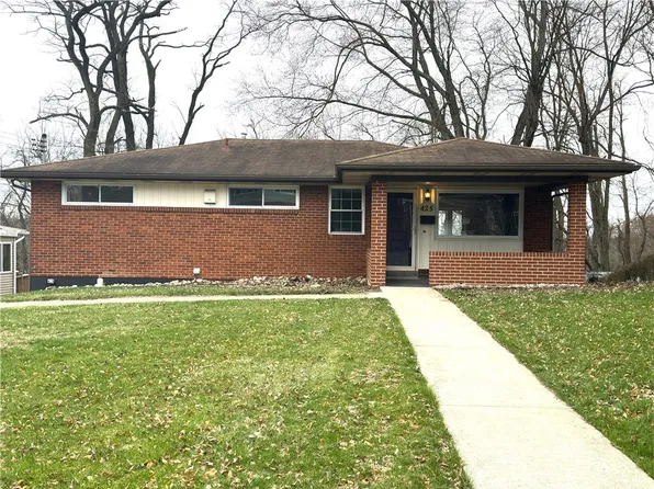 425 Fieldstone Dr, Monroeville, PA 15146