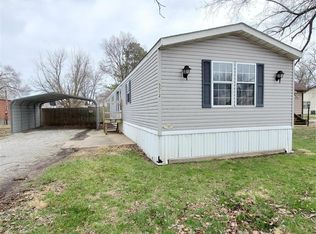 5012 Lakeview Dr, Granite City, IL
