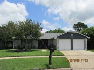 5823 Oaklynn Dr, Spring, TX 77373