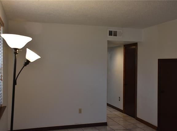 5th image of 3400 W Metairie Ave N