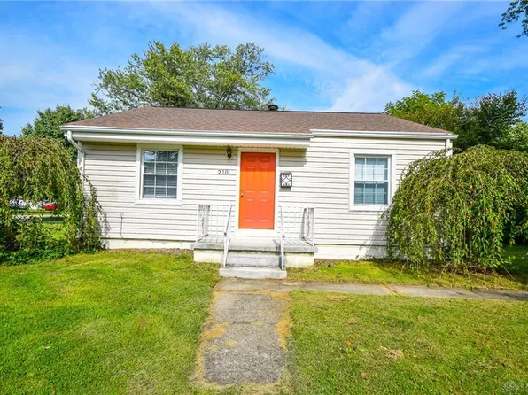 210 Western Ave, Enon, OH 45323