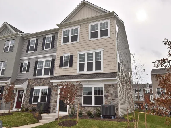 7024 Mongoose Trl, Gainesville, VA 20155