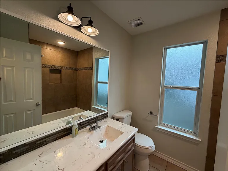 2306 Stirrup Dr — Photo 7