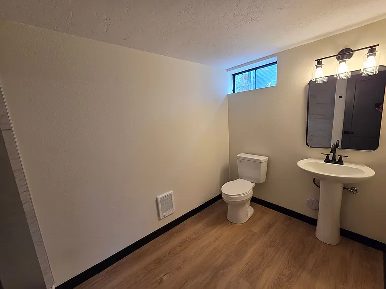 3717 N Perry St — Photo 38