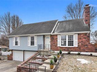 7305 NW 79th St, Kansas City, MO 64152
