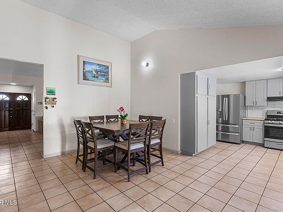 5th image of 707 E Avenue J4