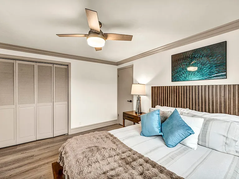 13745 Kewanna Trl — Photo 47
