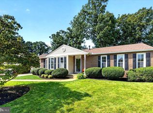 14718 Cranoke St, Centreville, VA 20120