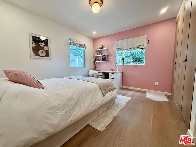 4355 Kenyon Ave — Photo 12