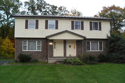 894 Swann Rd Photo 1