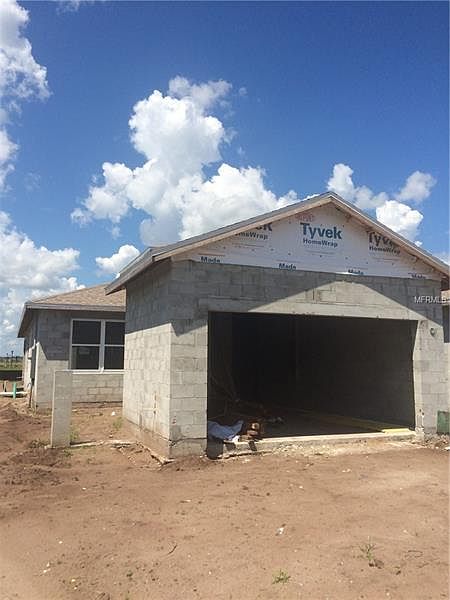 2nd image of 3479 Fallbrook Dr