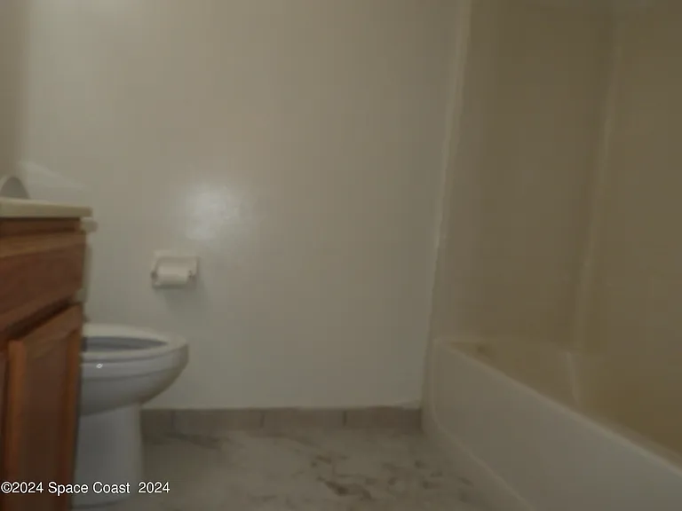 506 Lafayette St SW — Photo 16