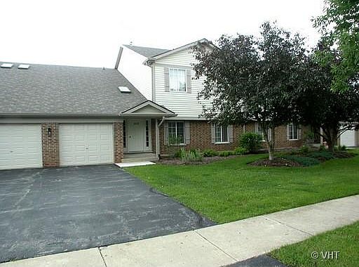 1st image of 1523 Commodore Ln Unit 3