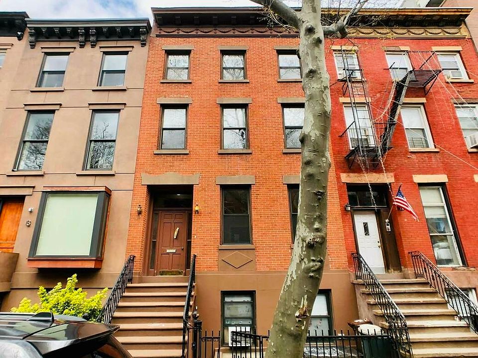1st image of 15 Douglass St #3