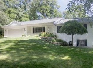 123 Orbit Dr, Battle Creek, MI 49014