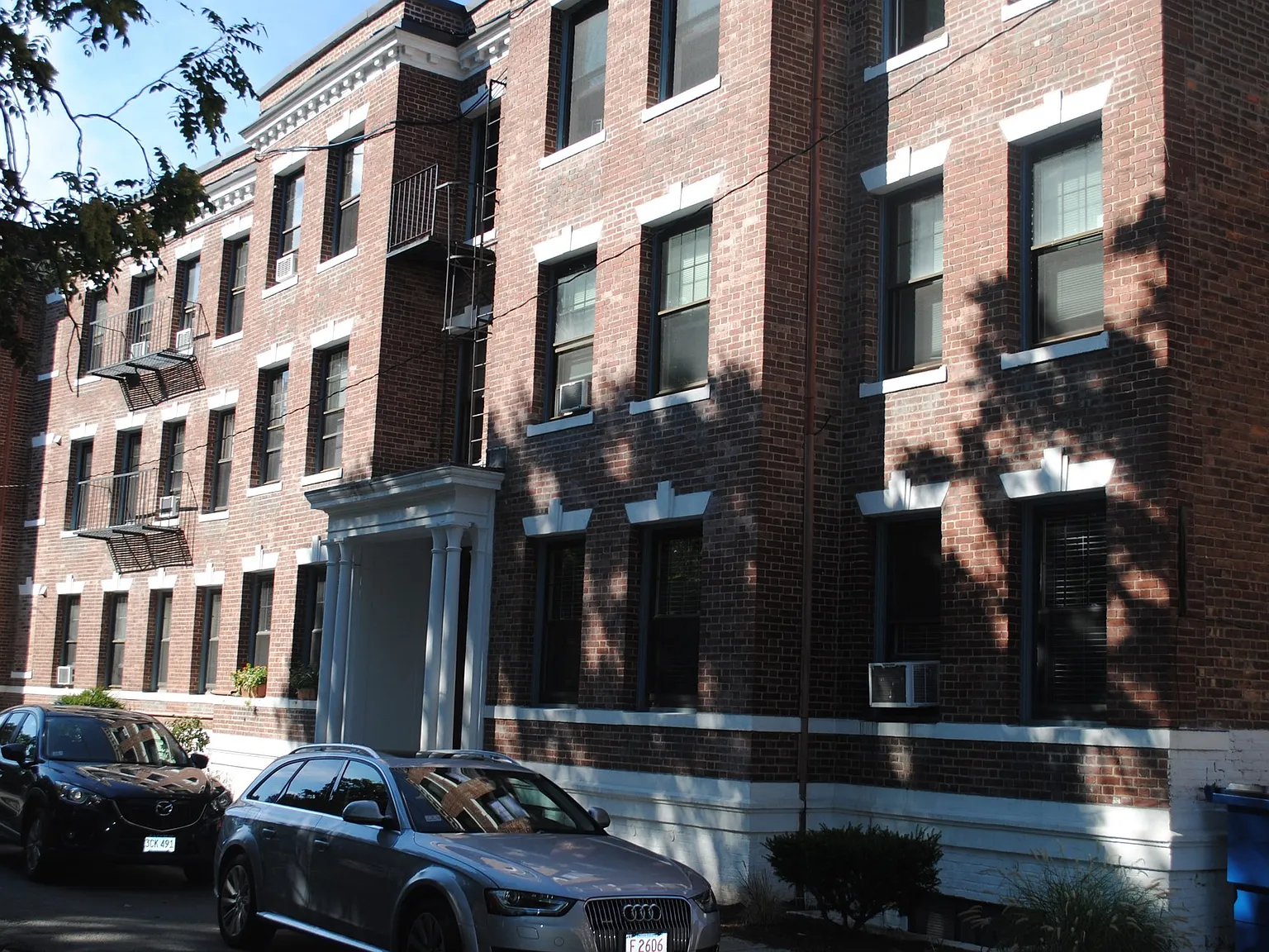 1 bed, 1.0 bath, 500 sqft, $1,675 — Photo 1