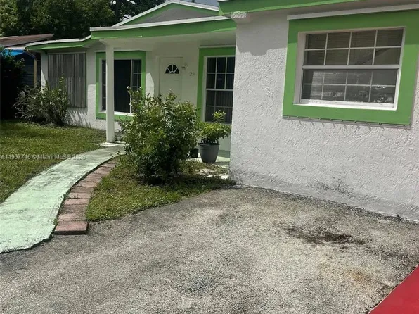 2141 NW 26th Ave, Fort Lauderdale, FL 33311