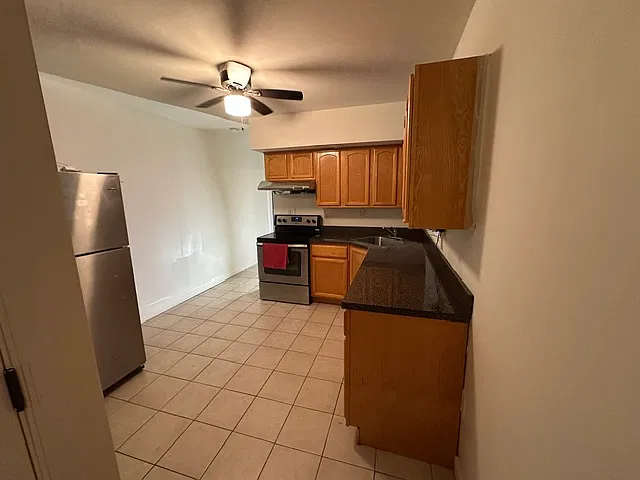 2 bed, 760 sqft, $1,150 — Photo 4