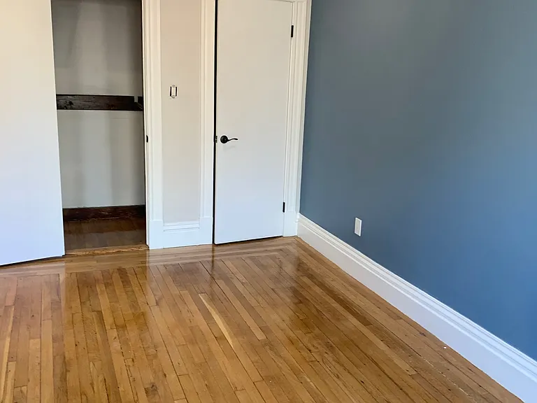 107 Jersey St #11 — Photo 6