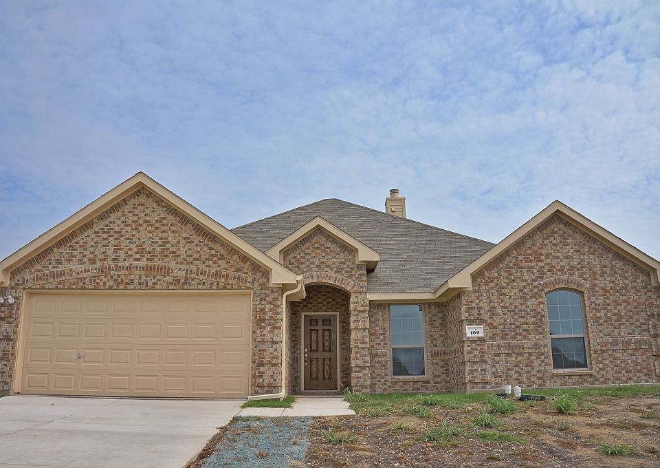 1st image of 109 Hillcrest Way