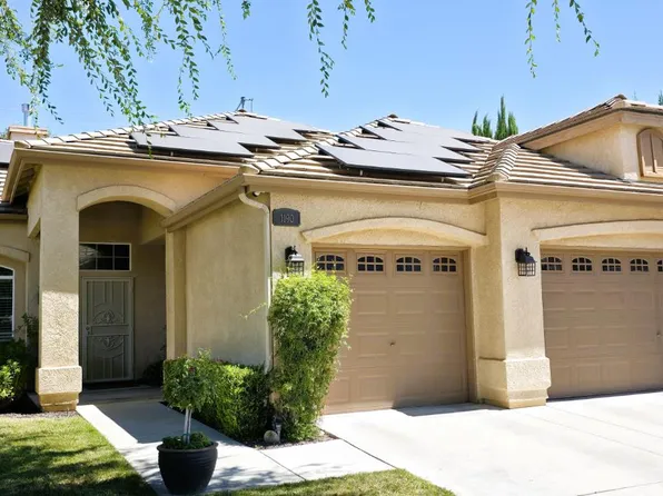 1190 E Carnoustie Ave, Fresno, CA 93730