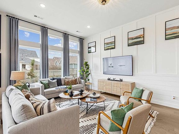 The Raddington - Family Room