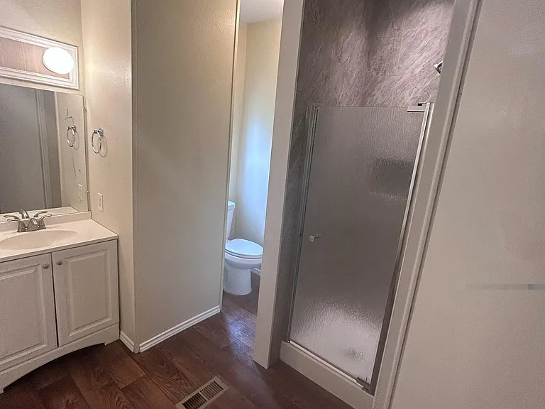 200 Prochnow Rd — Photo 16