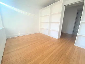 Rented by Manhattan Realty Group