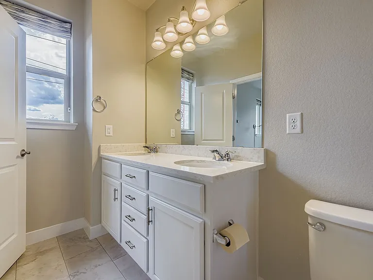 4180 E Warren Ave #1 — Photo 24