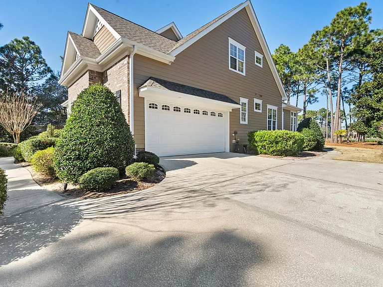 2686 Medina Ct — Photo 13