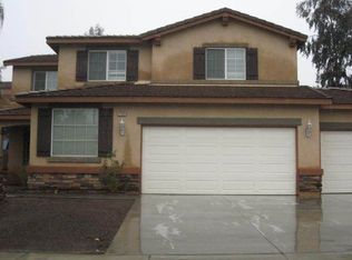 17331 Woodentree Ln, Riverside, CA 92503