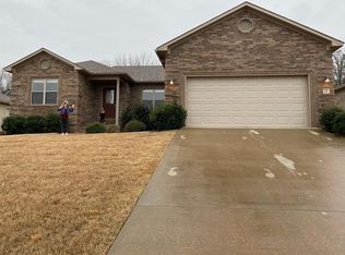 12 Winchester Dr, Austin, AR 72007