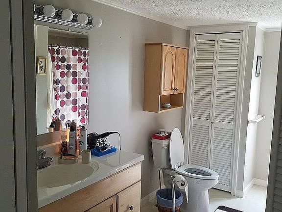 4th image of 1081 Alanwood Ln NW