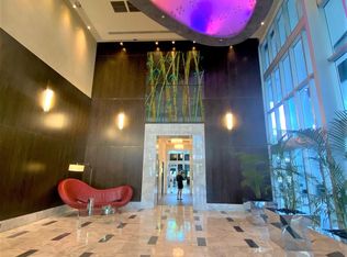 185 SW 7th St APT 3708, Miami, FL 33130